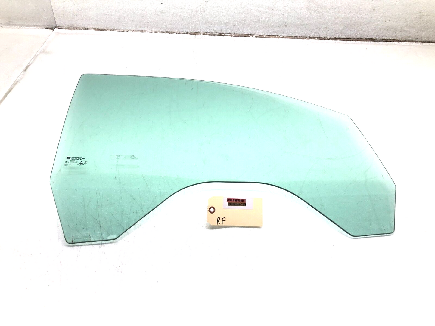 2015-2020 CHEVROLET SUBURBAN TAHOE RIGHT PASS FRONT DOOR WINDOW GLASS PANEL OEM